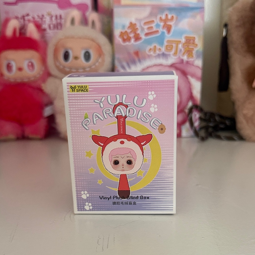 NEW Authentic Yulu Paradise small Vinyl plush blind box unopened